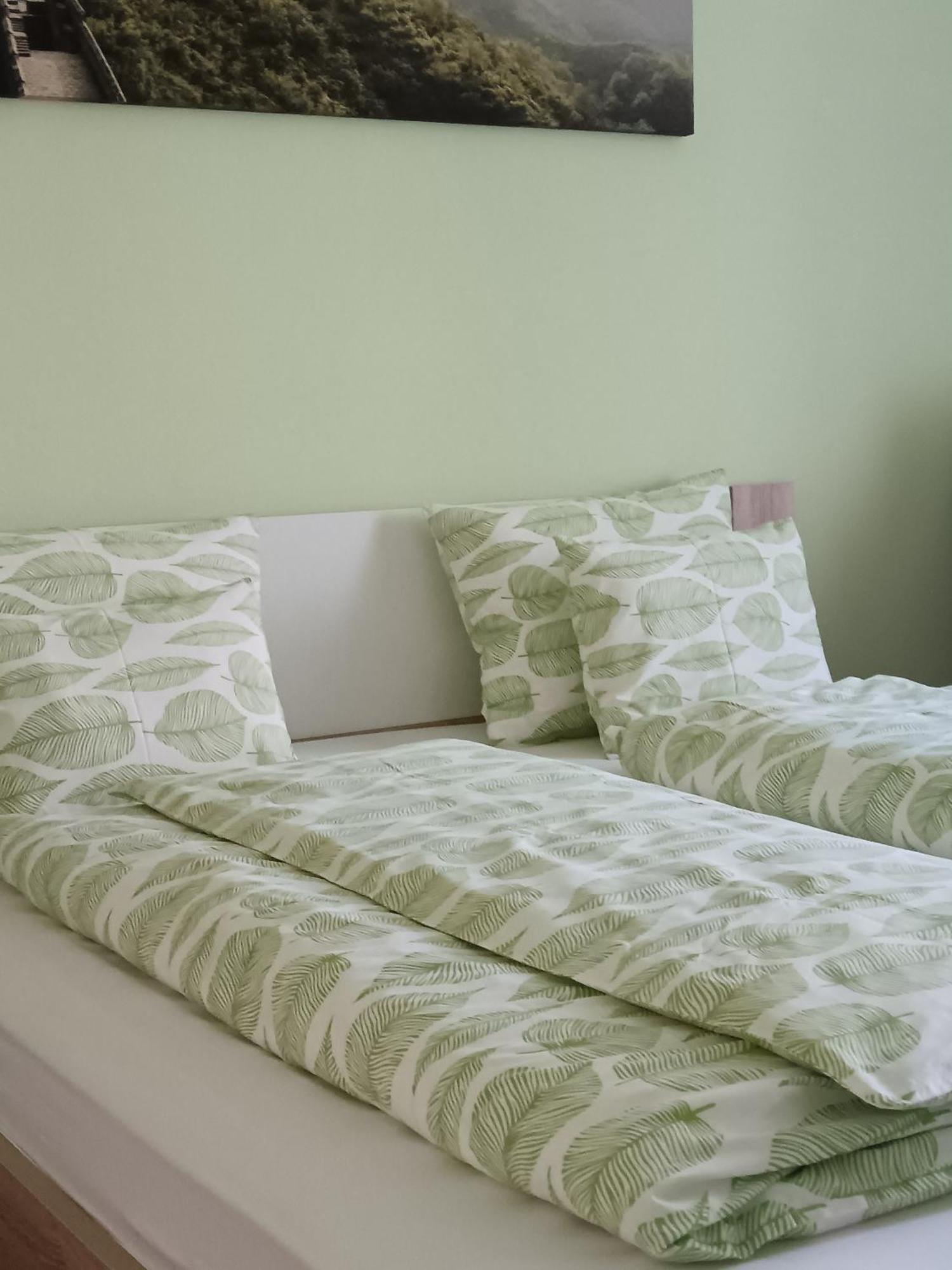 Apartament Harsfa *